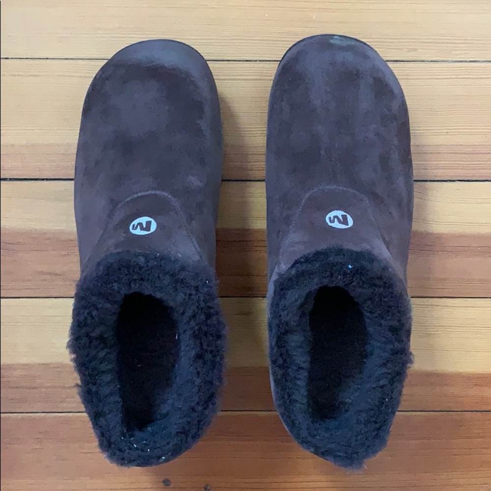 Merrell insulated clogs